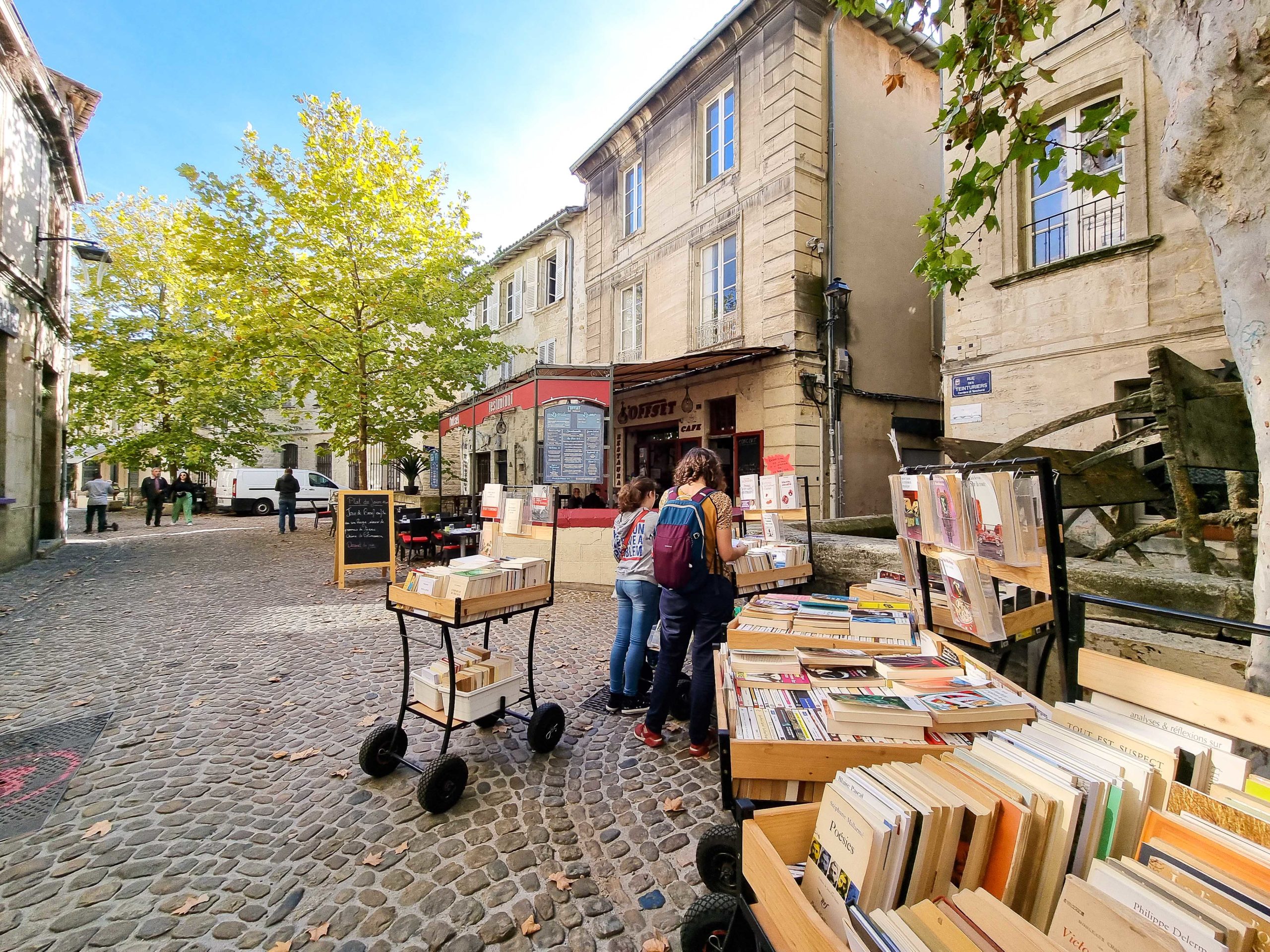 Rue des Teinturiers à Avignon Enquête dans la Ville - Avignon en famille - Avignon tourisme 