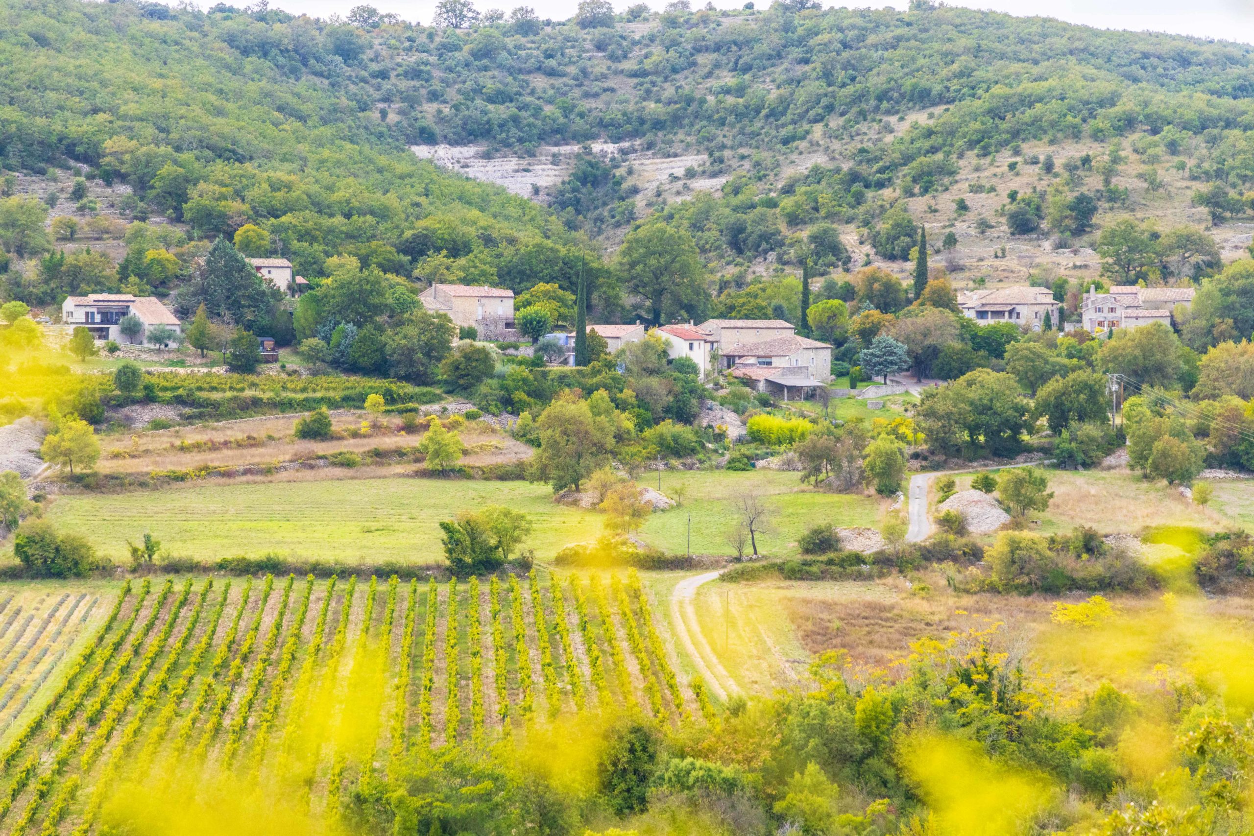 ardèche - Le hameau de Vaudanoux - St Maurice d'Ibie - Vallée de l'Ibie 